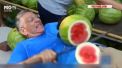 A taiat 26 de pepeni verzi, pe burta, intr-un minut. Un barbat din SUA a ajuns in Cartea Recordurilor - VIDEO