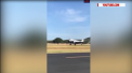 Clipe de panica pe un aeroport din SUA. Un avion de epoca a luat foc dupa o decolare nereusita - VIDEO
