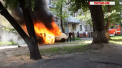 Un consilier local din Ucraina, grav ranit dupa ce masina sa a sarit in aer si a luat foc. Cainele care era impreuna cu el nu a putut fi salvat - VIDEO