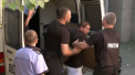 Primele retineri in cazul huliganilor care au agresat-o pe femeia jandarm. Arma furata de la ea inca nu a fost gasita