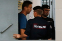 Principalul oponent al lui Putin, arestat de trupele speciale OMON. "I-au rupt si un deget"