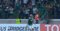 A jucat teatru pe terenul de fotbal. Un brazilian a cazut ca secerat pe gazon, desi nu a fost lovit - VIDEO