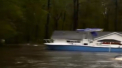 Viituri record aduse de furtuna Florence in Carolina de Nord. Un iaht din port a ajuns in fata unei case - VIDEO