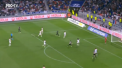 Faza zilei la un meci al echipei PSG. Un fan a iesit pe teren si a mers direct spre Neymar - VIDEO