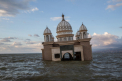 Indonezia, lovita de 3 tsunami, dupa cutremurul devastator din septembrie