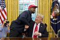 Kanye West, intalnire cu Donald Trump la Casa Alba. "M-a facut sa ma simt ca Superman"