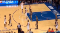 Campioana ligii nord-americane de baschet striveste adversar dupa adversar. Golden State Warriors a invins formatia New York Knicks - VIDEO