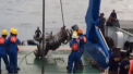 Noi parti din avionul Lion Air, scoase la suprafata: a fost reperat semnalul cutiei negre care a inregistrat convorbirile din cabina. Un scafandru a murit in timpul cautarilor - VIDEO