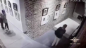 O femeie a stricat lucrari de Salvador Dali si Francisco Goya. Gestul facut intr-o galerie de arta - VIDEO