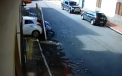 Momente de groaza pentru doi batrani. Ce au patit in timp ce se plimbau pe trotuar - VIDEO