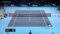 Roger Federer a reusit prima victorie la Turneul Campionilor si intra din nou in lupta pentru marele trofeu - VIDEO