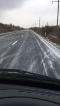 Tablou de iarna, la sfarsit de toamna. Fulgi marunti s-au asternut pe mai multe drumuri din Causeni. In weekend, vom avea temperaturi de pana la minus 7 grade - GALERIE FOTO