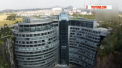 Un hotel de lux cum nu s-a mai vazut a fost construit in China, cu o adancime de aproape 100 de metri - VIDEO