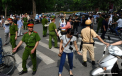 Cele mai violente revolte in Vietnam in ultimele decenii. China isi evacueaza cetatenii. VIDEO