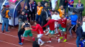 Nationalele de fotbal a Tunisiei si a Marocului au combinat mai multe feluri de sport intr-un singur meci. Amicalul dintre cele doua selectionate s-a transformat intr-o bataie ca pe ringul de lupte libere - VIDEO