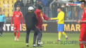 Iesire nervoasa a antrenorului echipei UTA Arad. Ionut Popa a sarit la bataie la un jucator al formatiei sale - VIDEO