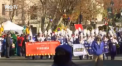 A fost sarbatoare mare la New York de Ziua Recunostintei. Oamenii s-au infofolit bine si au iesit pe strazile din Manhattan ca sa se bucure de parada - VIDEO