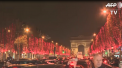 Parisul a imbracat straie de sarbatoare. Pe faimosul bulevard Champs Elysees au fost aprinse luminile de Craciun - VIDEO
