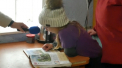 Gerul a adus probleme si ingrijorare pentru multe familii care o duc de azi pe maine. Doi copii din Ocnita stau in frig alaturi de mama lor pentru ca nu au lemne de foc si n-au nici bani pe ce sa le cumpere - VIDEO