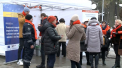 De Ziua Internationala pentru Eliminarea violentei impotriva femeilor, mai multe ONG-uri au impartit pliante in centrul capitalei. Ce mesaj contin acestea - VIDEO