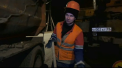 Instalator rus, creator de moda in timpul liber. Suma cu care vinde o rochie unicat