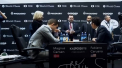 Asa ar trebui sa arate o adevarata finala. A fost nevoie de 18 zile si 12 meciuri pentru a afla numele campionului mondial de sah: Magnus Carlsen a reusit sa-si pastreze titlul - VIDEO