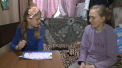 DARUIESTI SI CASTIGI: Un copil ca o mama. La 8 ani, o fetita din Chisinau are grija de mama sa, tintuita la pat. In apartamentul lor de 7mp se inghesuie ele doua si saracia lor - VIDEO
