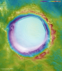 Crater urias plin cu gheata, descoperit pe Marte. Imagini impresionante - FOTO