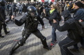 Proteste uriase in Barcelona. Separatistii au ridicat baricade pe strazi - FOTO