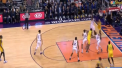 Campioana ligii nord americane de baschet, Golden State a inceput in forta anul 2019. Razboinicii au reusit scorul etapei si au zdrobit-o pe ultima clasata cu un incredibil 132 la 109 - VIDEO