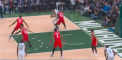 Liderele Conferintei de Vest a Ligii Americane de Baschet, Raptors si Bucks au dat piept intr-o confruntare directa. Canadienii s-a impus cu scorul de 123 la 116 - VIDEO