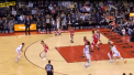 Toronto Raptors obtine victoria in ultima secunda a meciului. In partida contra lui Suns, canadienii, au inscris punctele decisive exact inaintea fluierului final - VIDEO