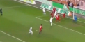 Bayern Munchen reinvie din cenusa si se apropie la doar 2 puncte in campionatul Germaniei de Borussia Dortmund. Bavarezii au reusit sa se impuna cu 3 la 2 in fata lui Augsburg - VIDEO