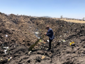 Prima imagine cu ramasitele avionului prabusit in Etiopia, unde au murit 157 de persoane. Seful companiei aeriene, la locul tragediei - FOTO