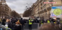 S-a intetit protestul vestelor galbene, in cea de-a 18-a sambata de mobilizare impotriva politicii sociale si fiscale a guvernului francez. Politistii au retinut peste 150 de manifestanti, dupa ce acestia au devastat zeci de magazine - VIDEO