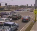 Un motociclist din Statele Unite a scapat cu viata dupa ce a fost lovit de o masina si s-a rotit de cateva ori in aer. VIDEO