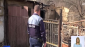 O adolescenta din Bacau, Romania si-a injunghiat mama. Dupa incident, fata a fugit de acasa