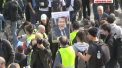 Franta a fost, din nou, impanzita de protestele "vestelor galbene". Pentru a nouasprezecea saptamana consecutiv, manifestantii au iesit pe strazi, cu un sir de cereri inaintate guvernarii - VIDEO