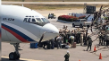 Avioane rusesti cu zeci de militari si tone de tehnica au fost vazute aterizand pe aeroportul din Caracas - VIDEO