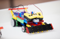 Invata tehnologia si programarea robotilor la atelierele Orange Innovatic Academy
