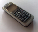 "Telefonul meu batran mi-a salvat viata". Un barbat pierdut in munti a fost gasit datorita unui Nokia vechi de 10 ani