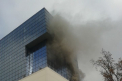 INCENDIU LA SUN CITY. Cladirea, cuprinsa de flacari. Doua femei au ajuns la spital. VIDEO