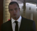 Au aparut imagini care pun in dificultate apararea lui Oscar Pistorius, chiar inainte de reluarea procesului