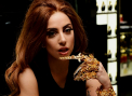 Lady Gaga a pozat goala! Vezi fotografiile incendiare