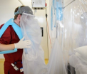 O femeie cu simptomele infectarii cu virusul Ebola, spitalizata la Berlin. Masurile luate de autoritati