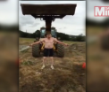 VIDEO. "Ice Bucket Challenge". Un barbat din Irlanda si-a turnat apa in cap intr-un mod inedit
