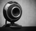 A instalat o camera de filmat pentru a vedea ce face iubita lui. S-a dus direct la politie cand a vazut inregistrarea