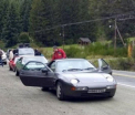 Echipa Top Gear, lovita cu pietre de catre localnici, in Argentina, din cauza unui numar de masina. A plecat sub escorta din tara