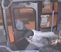 VIDEO. Situatia amuzanta in Chile. Ce s-a intamplat cu un hot care a incercat sa fure o geanta din autobuz