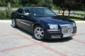 Au masini scumpe, dar nu au bani sa mearga cu ele! In Moldova, luxul miroase a... gaz!